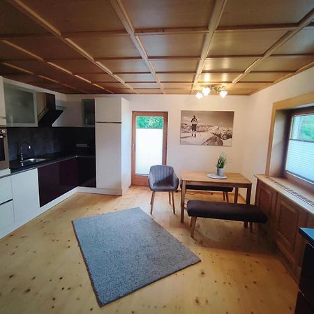 Appartement Lechhuamat à Weissenbach am Lech Extérieur photo