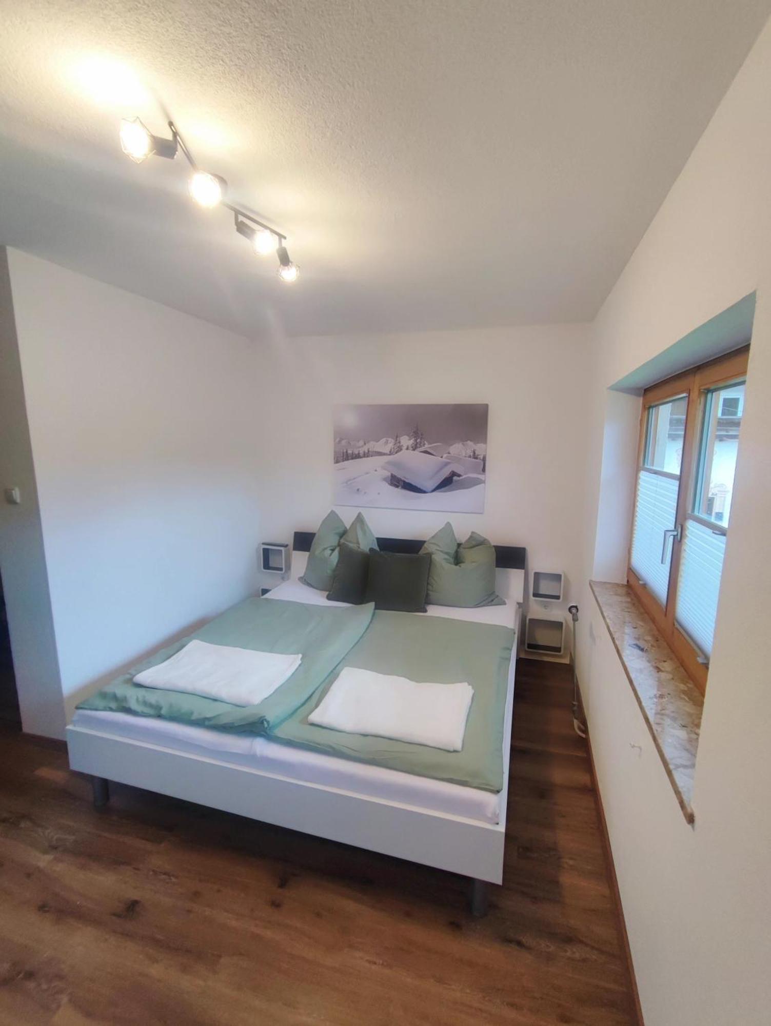 Appartement Lechhuamat à Weissenbach am Lech Extérieur photo